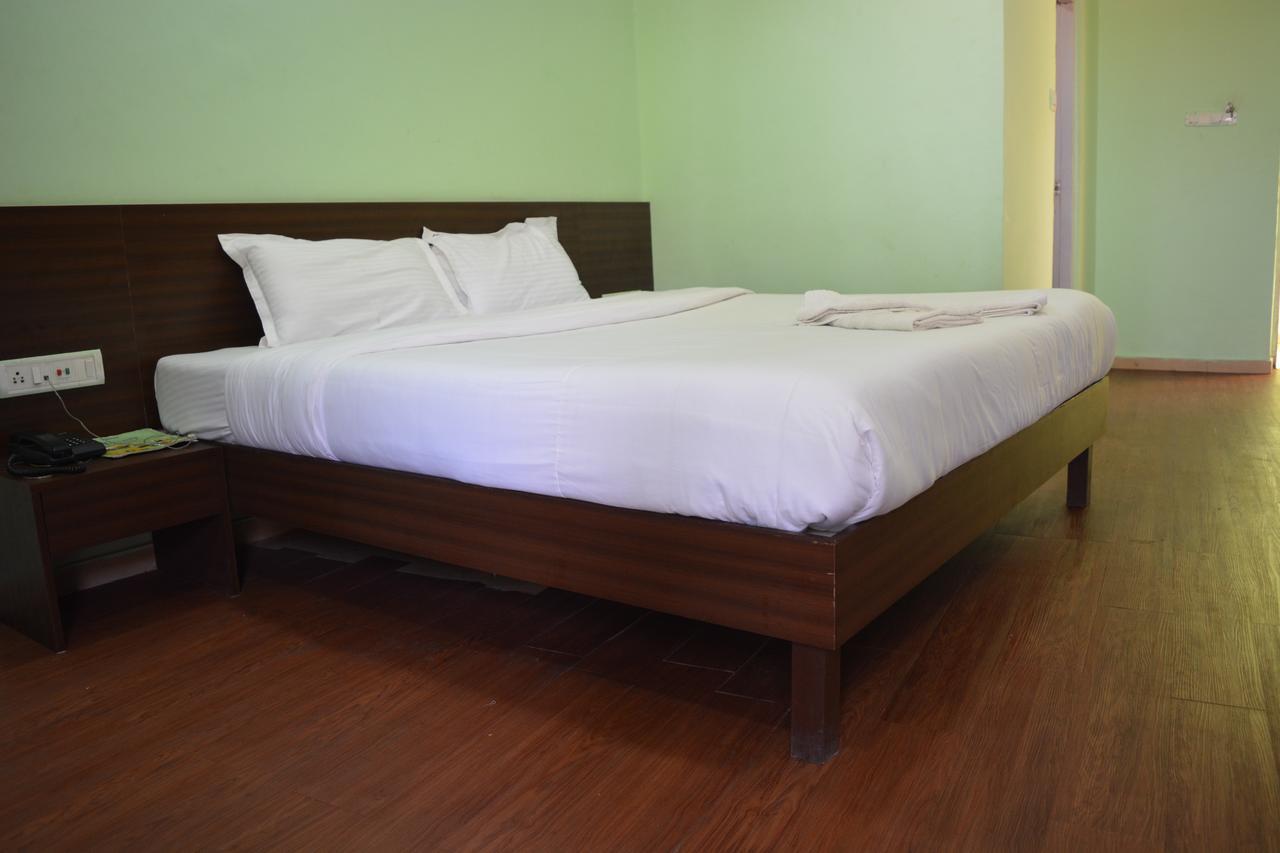 Hotel Sea Rock Villa Daman Eksteriør billede