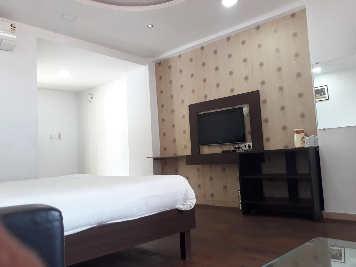 Hotel Sea Rock Villa Daman Eksteriør billede