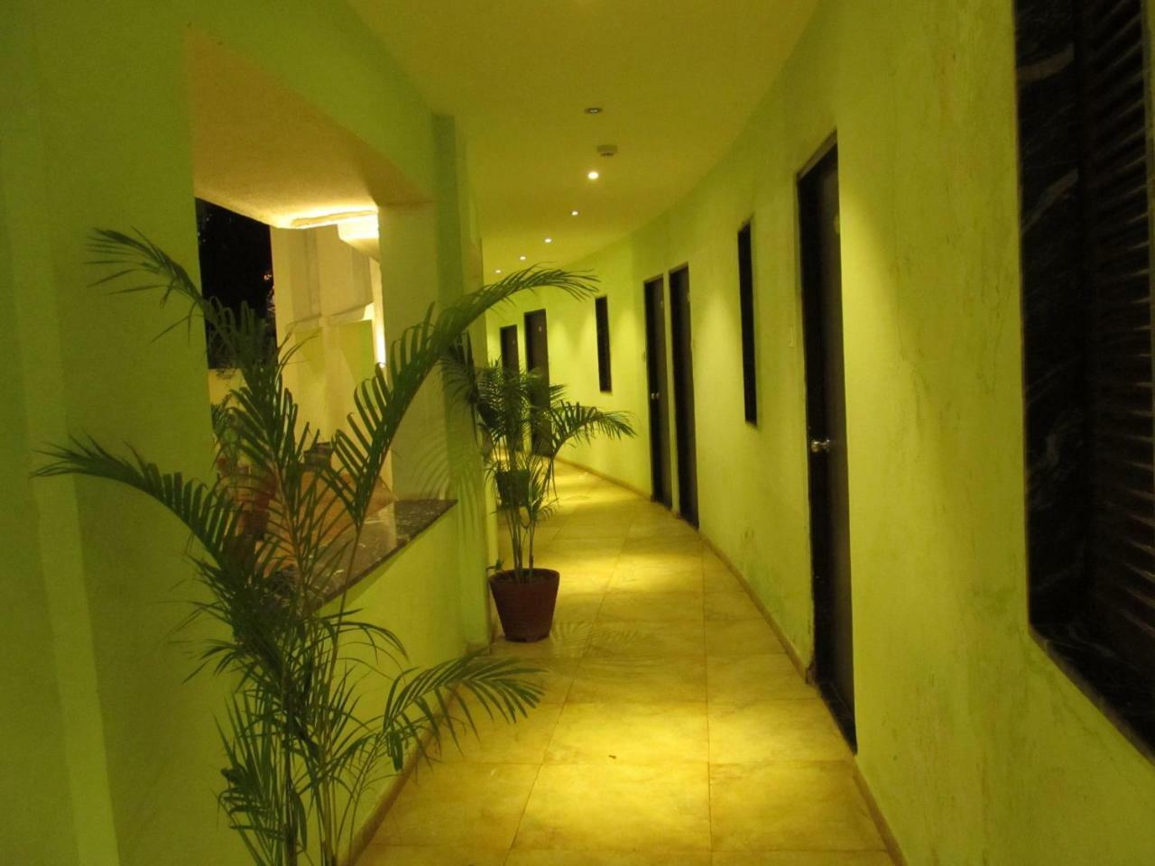 Hotel Sea Rock Villa Daman Eksteriør billede